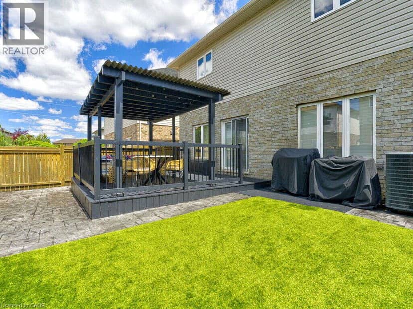 59 BELLSTONE Lane, Glanbrook, photo 7