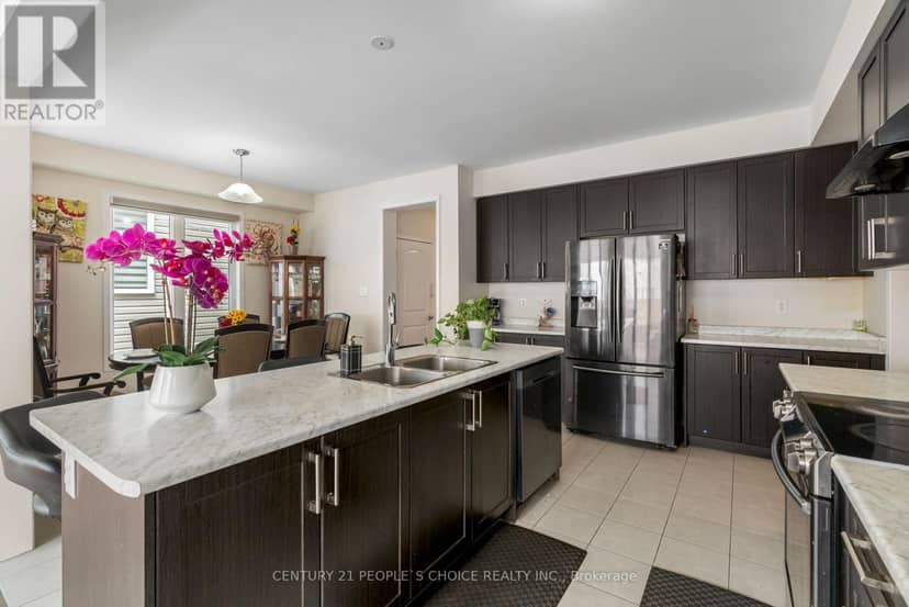 8670 Chickory Trail — photo 11 of 40