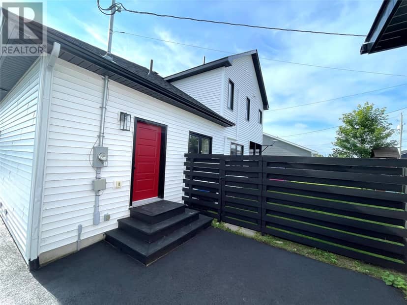 28 Ivanys Road — photo 6 of 40