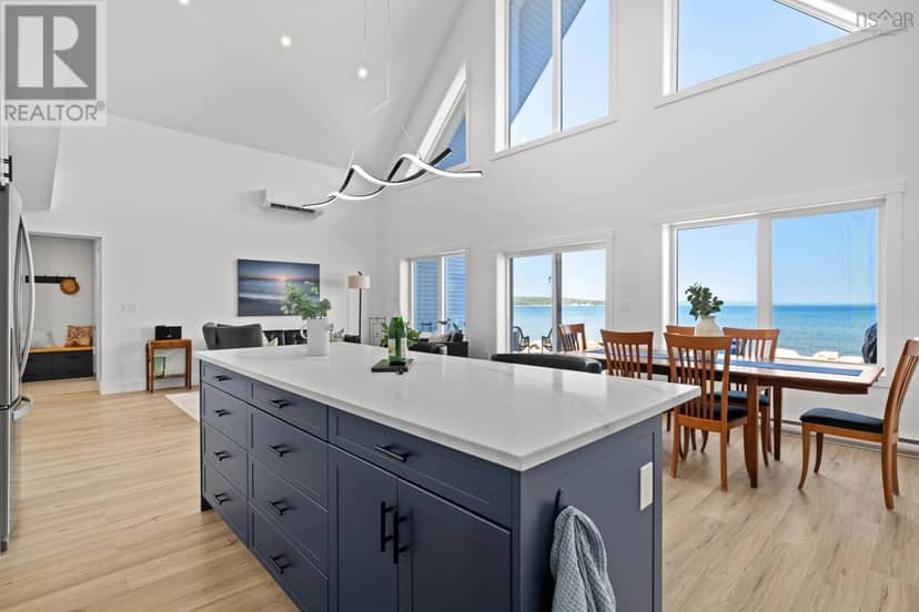 16 Compass Cove Court — photo 11 of 37