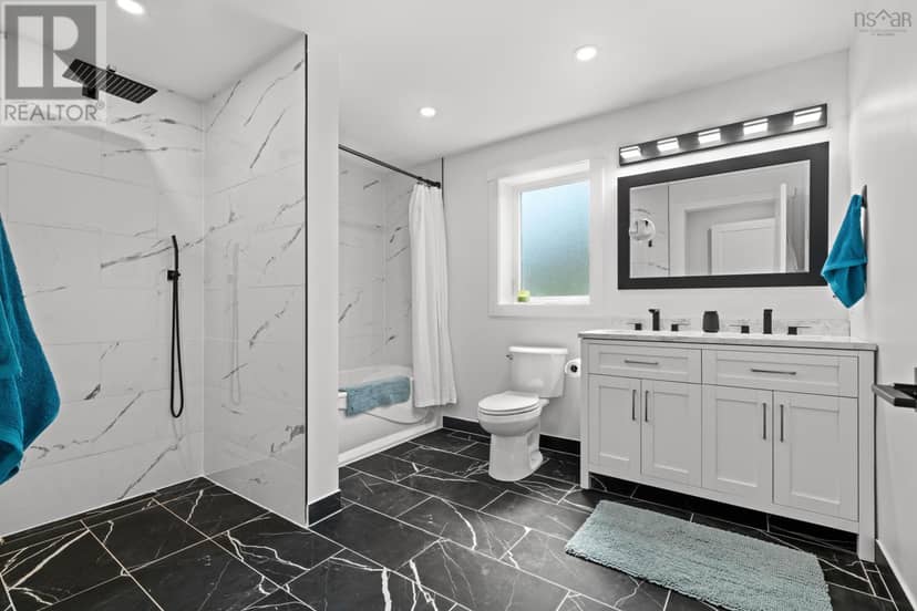 16 Compass Cove Court — photo 19 of 37