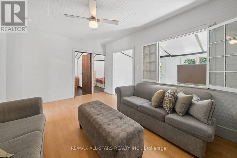68 Farley Circle — photo 17 of 40
