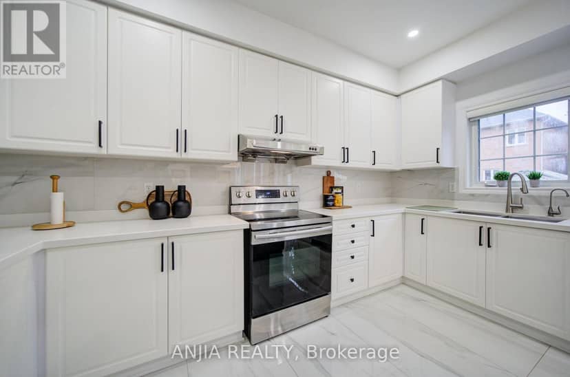 203 Fred McLaren Boulevard — photo 16 of 40