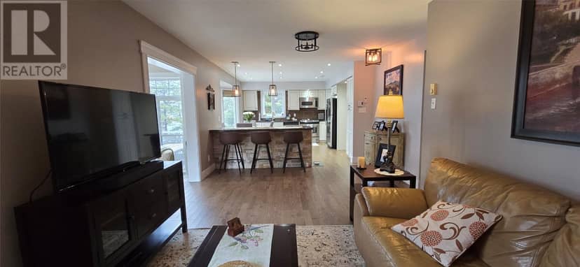 10 Brakes Place — photo 14 of 40