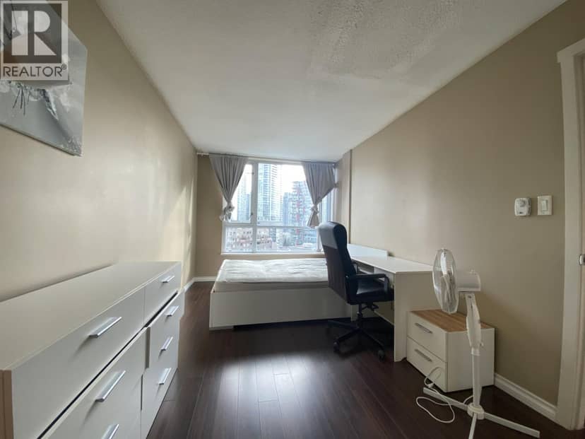 10XX 1212 HOWE STREET, Vancouver, photo 3