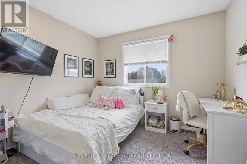 18 Chapman Court — photo 16 of 40