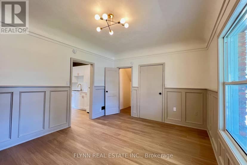 535 Broad Street E — photo 12 of 37