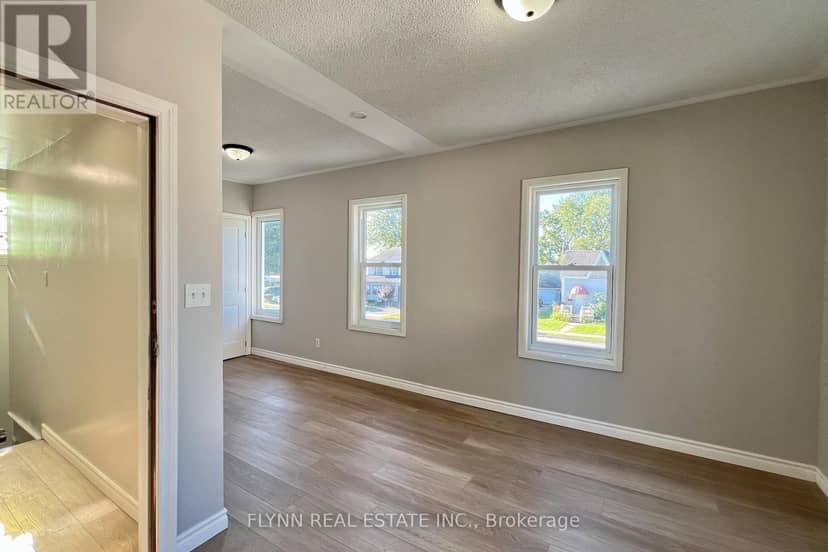 535 Broad Street E — photo 19 of 37