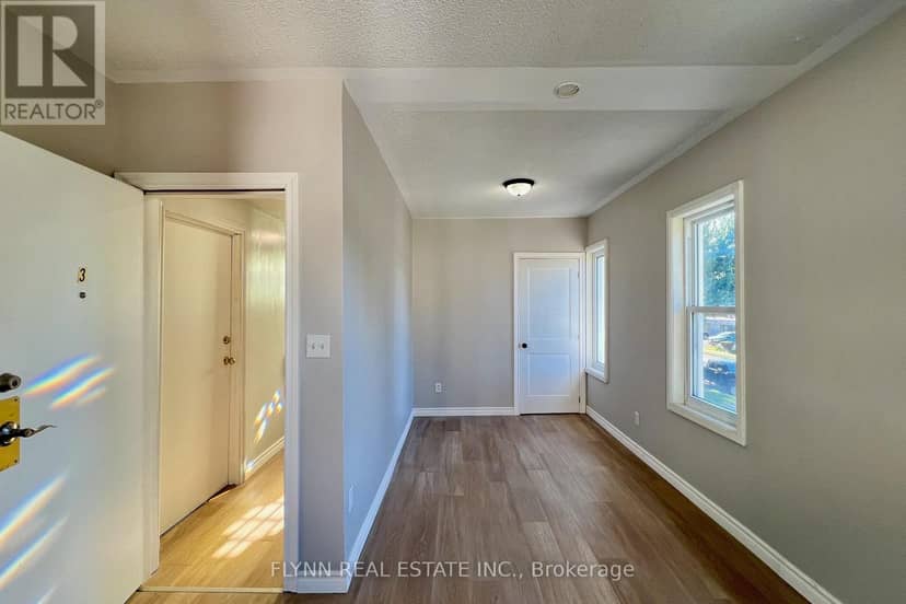 535 Broad Street E — photo 20 of 37
