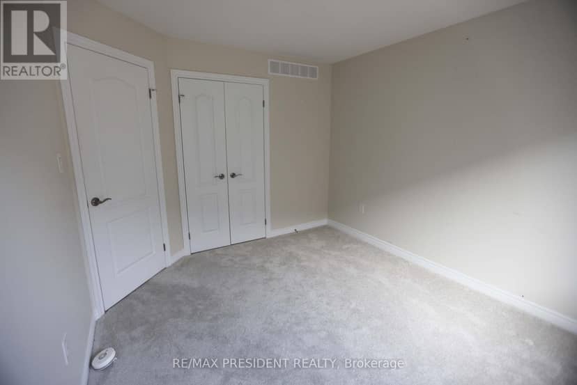 7 Berkshire Drive — photo 15 of 34