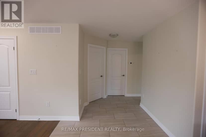 7 Berkshire Drive — photo 23 of 34