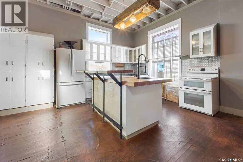 1002 9th STREET — photo 14 of 40