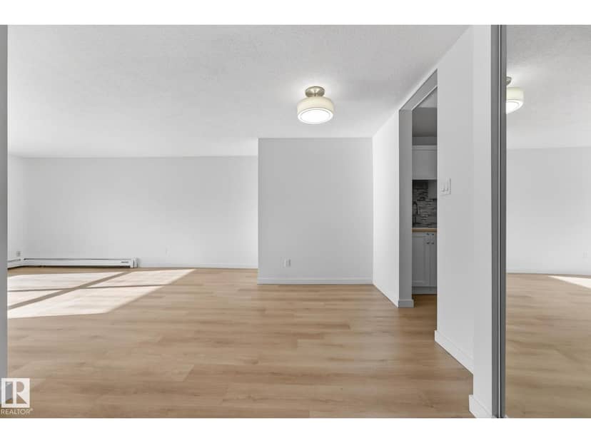 #207 11007 83 AV NW, Edmonton, photo 7