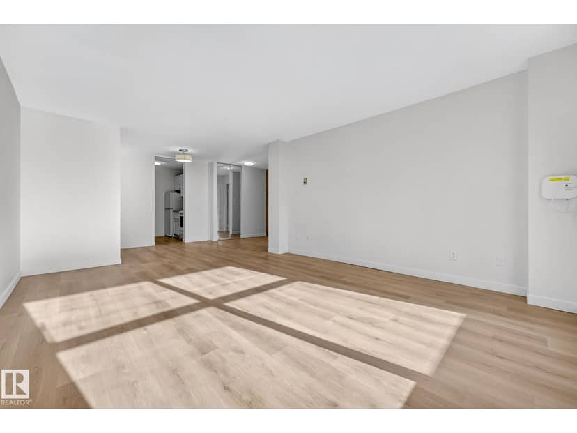 #207 11007 83 AV NW — photo 15 of 26