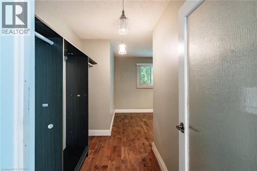 229 WINFIELD Avenue — photo 19 of 31