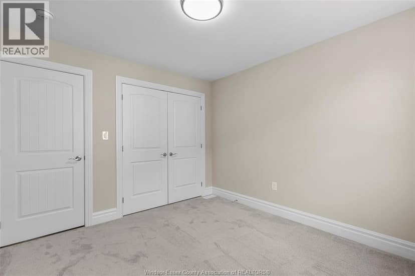 71 Redwood — photo 23 of 27