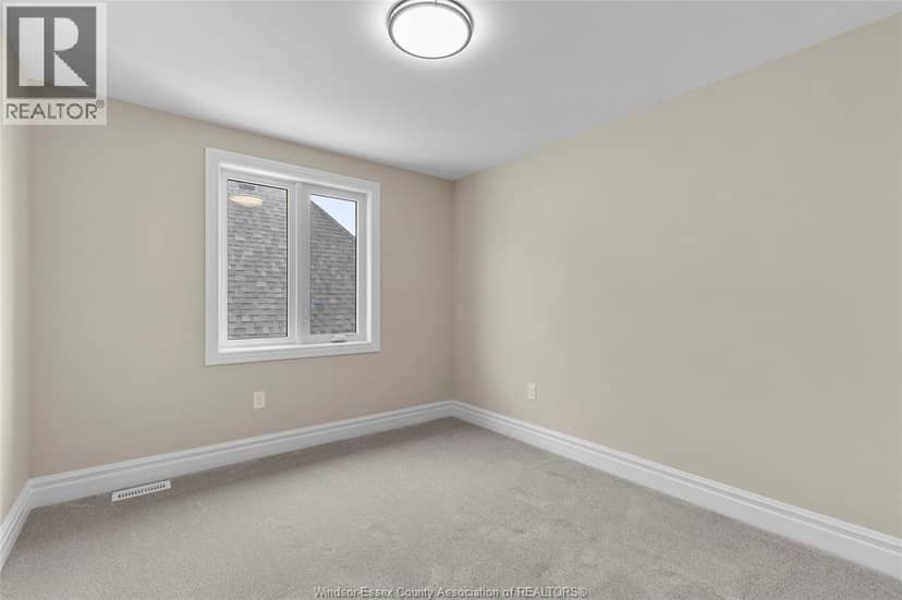 71 Redwood — photo 24 of 27