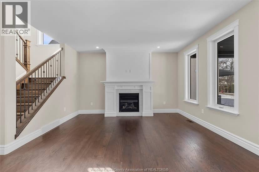71 Redwood — photo 6 of 27