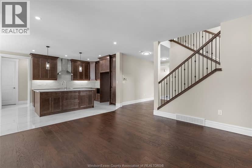 71 Redwood — photo 7 of 27