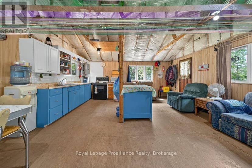 1138 Helen Lane — photo 13 of 40