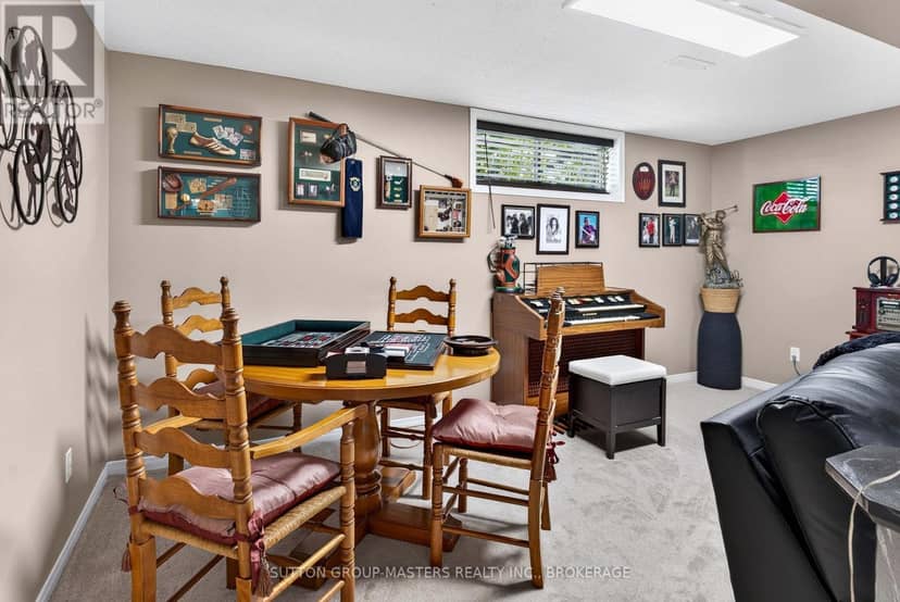 55 Abbey Dawn Drive — photo 34 of 40