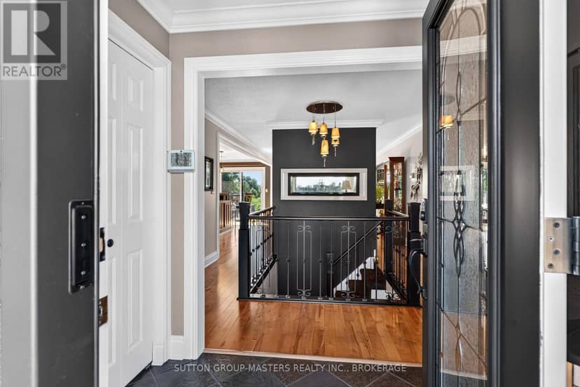 55 Abbey Dawn Drive — photo 7 of 40