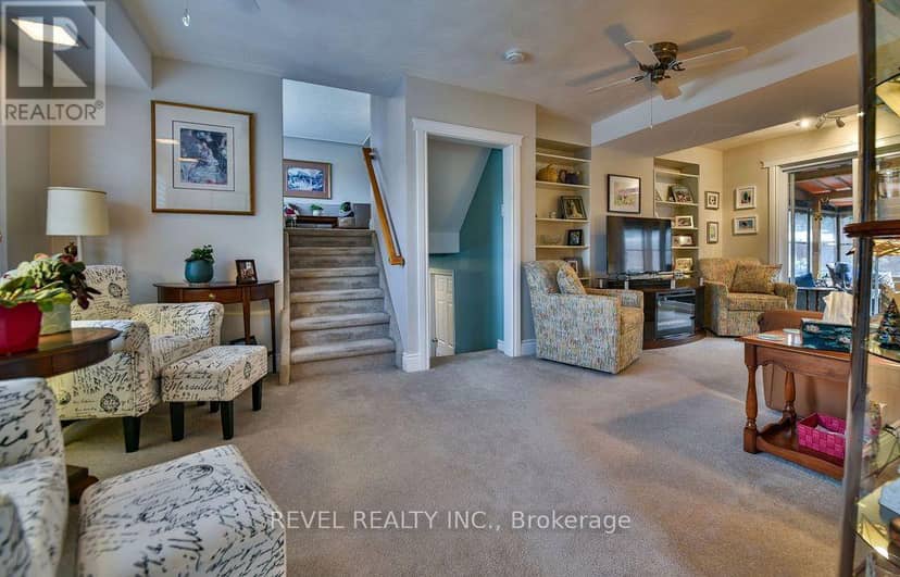 604 Hart Street — photo 9 of 40