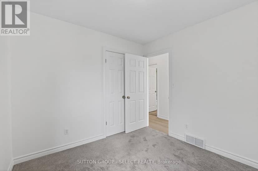 1893 Stackhouse Crescent — photo 20 of 36