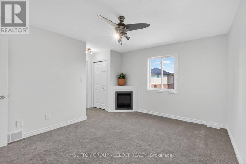 1893 Stackhouse Crescent — photo 26 of 36