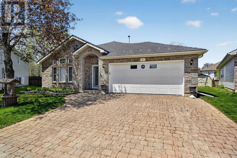 24 Regency Place — photo 1 of 39