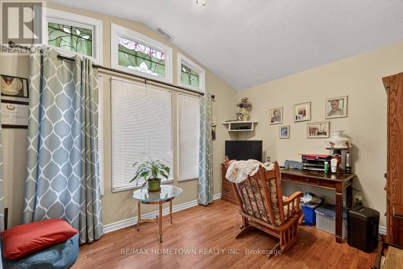 24 Regency Place — photo 26 of 39
