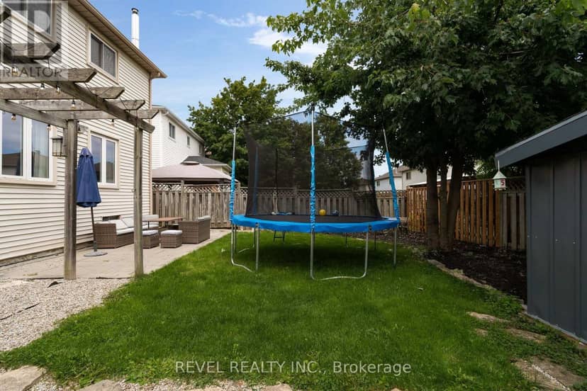 7 Penton Drive — photo 28 of 36
