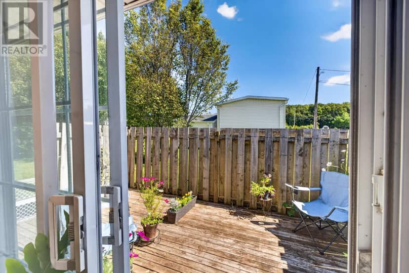 741 Starling Street — photo 11 of 40