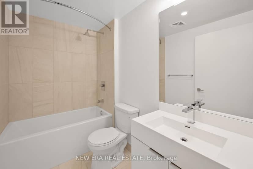 1907 - 30 Samuel Wood Way — photo 15 of 25