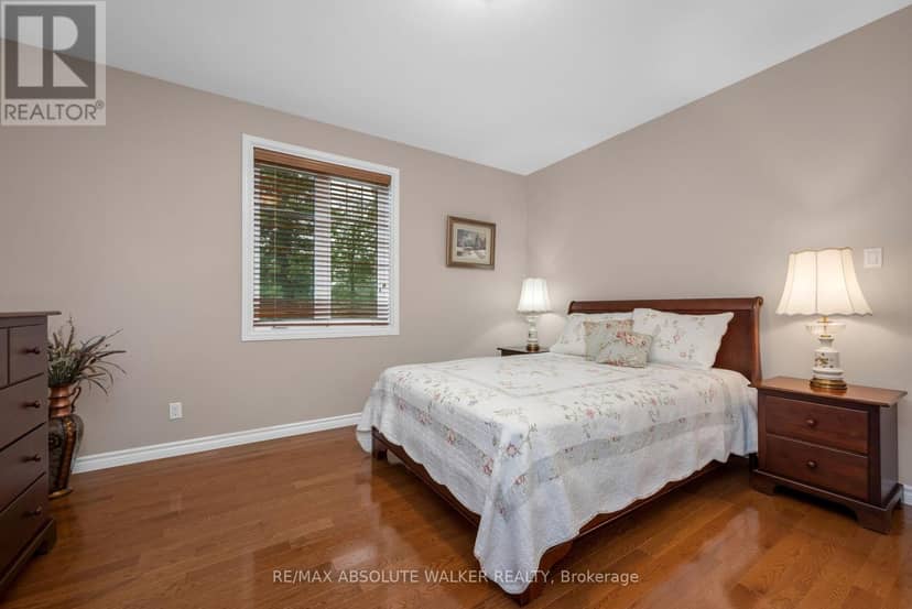 18668 Kenyon Concession 2 Road — photo 16 of 40