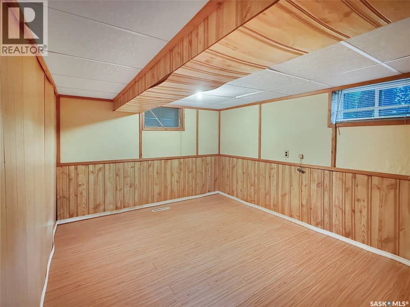 170 Brownlee AVENUE — photo 16 of 20