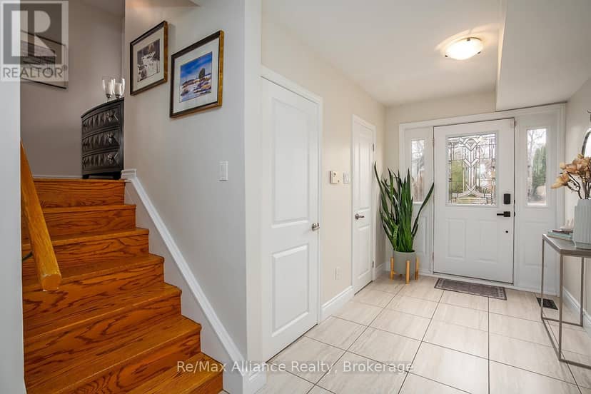 183 Westminster Drive, Oakville, photo 6