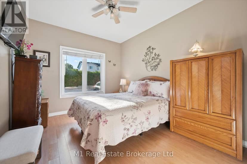 104 - 760 Woodhill Drive — photo 25 of 40