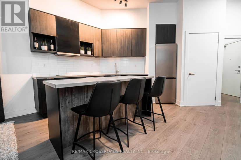 112 - 99 The Donway Way W — photo 13 of 40