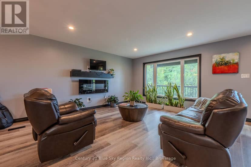 39 Tupper Drive — photo 5 of 40