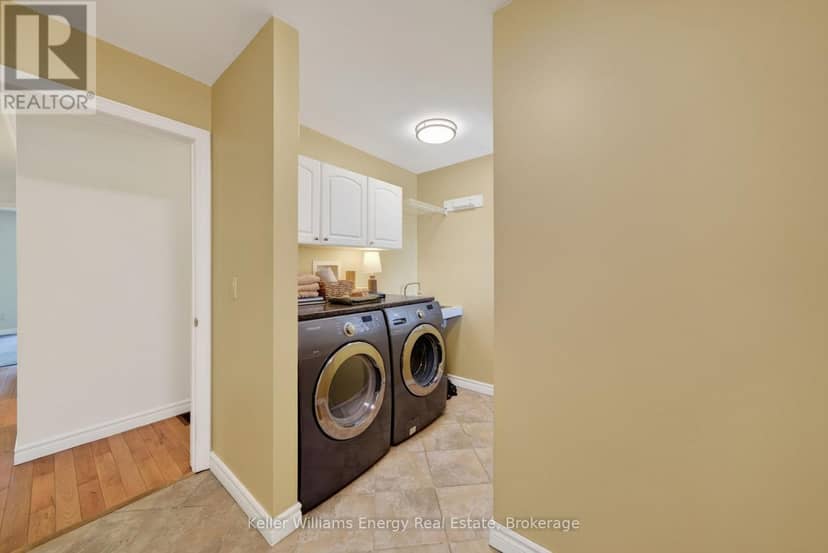 89 Westwind Crescent — photo 23 of 40