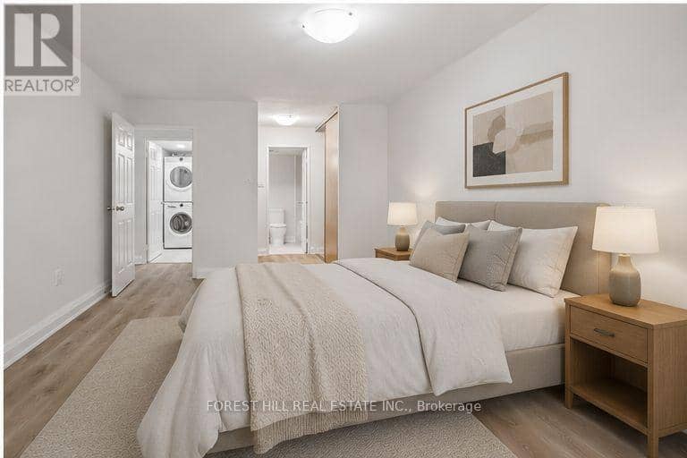 101 - 7420 Bathurst Street — photo 8 of 14