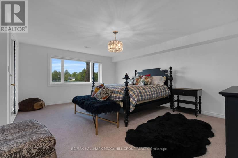3686 Portage Bay Road — photo 21 of 34