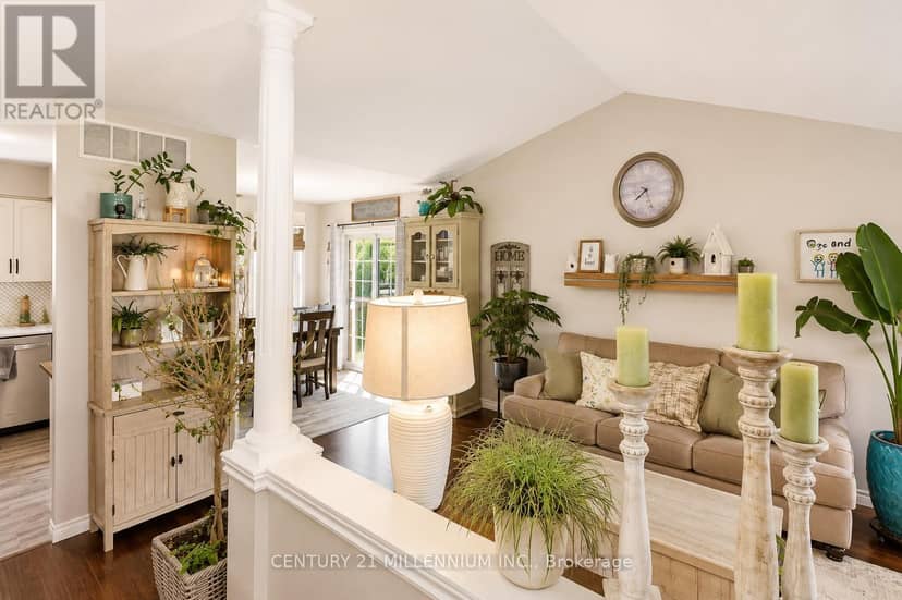 1100 Walker Street — photo 4 of 31