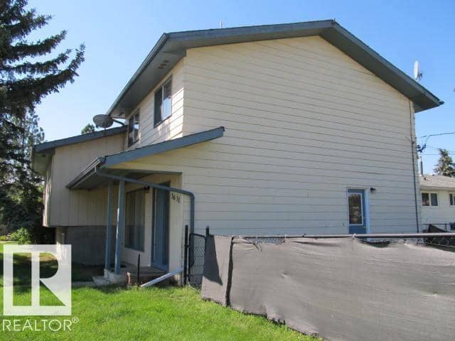 5608-5610 47 ST — photo 20 of 40