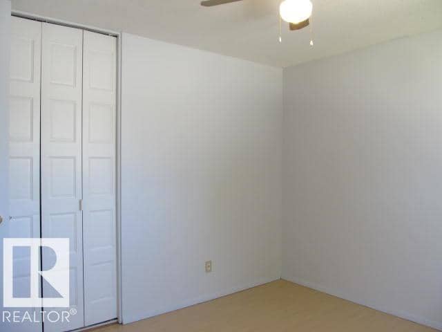 5608-5610 47 ST — photo 33 of 40