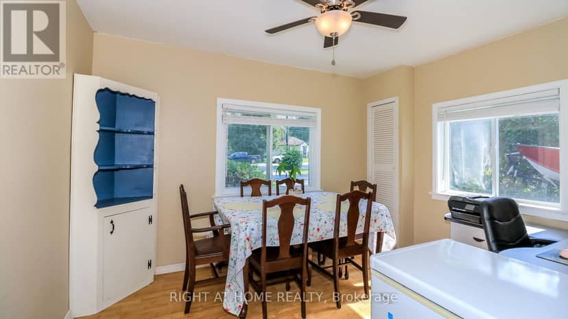 774 James Street — photo 9 of 25