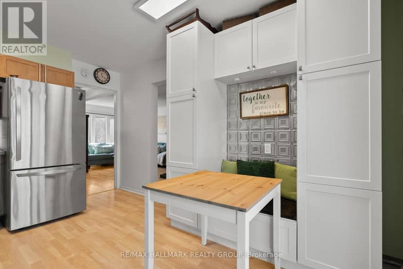 48 Sample Road — photo 14 of 38