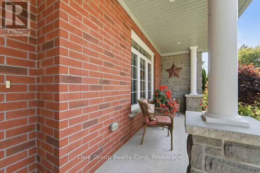 38824 Vienna Street, Bluewater, photo 2