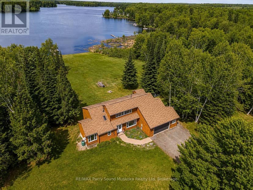 258 Lakeside Trail, Magnetawan, photo 3